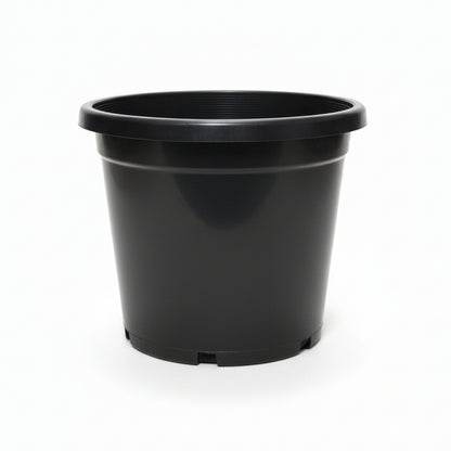 Plastic Pots & Saucers