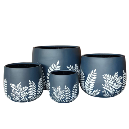 Bunge Fern Fibrelgass Pot White on Dark Grey